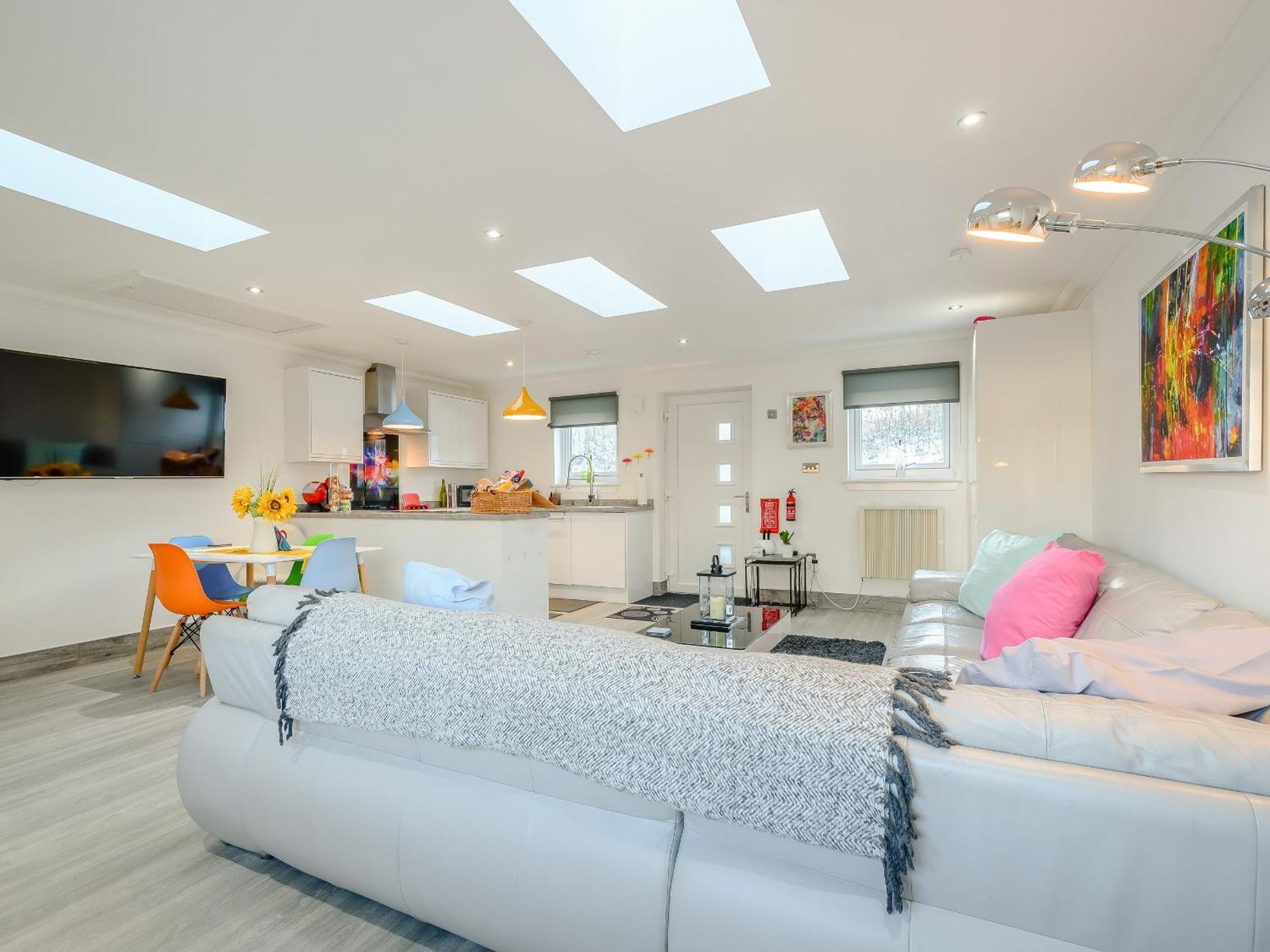 Craigpark Lodge Caldercruix Екстериор снимка